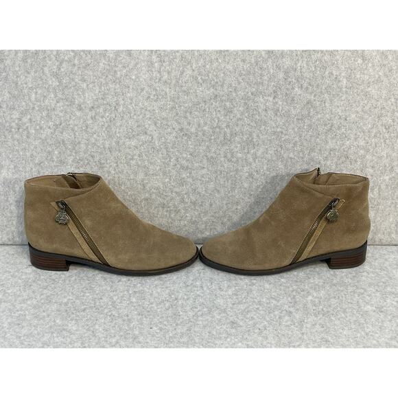 Women's BETTYE MULLER CONCEPT Round Toe Beige Suede Bootie 6.5 - Picture 7 of 12